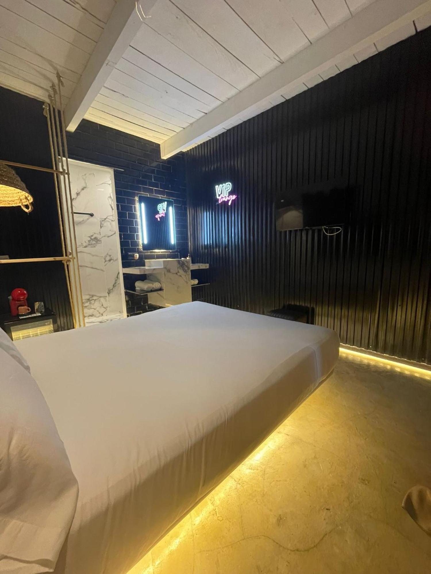 Paiise Hotels Sant Francesc de s'Estany Exterior foto